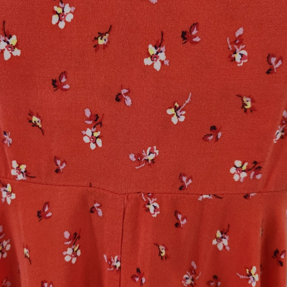Red Floral Spaghetti Strap Sundress. Gap Medium - Picture 3 of 10